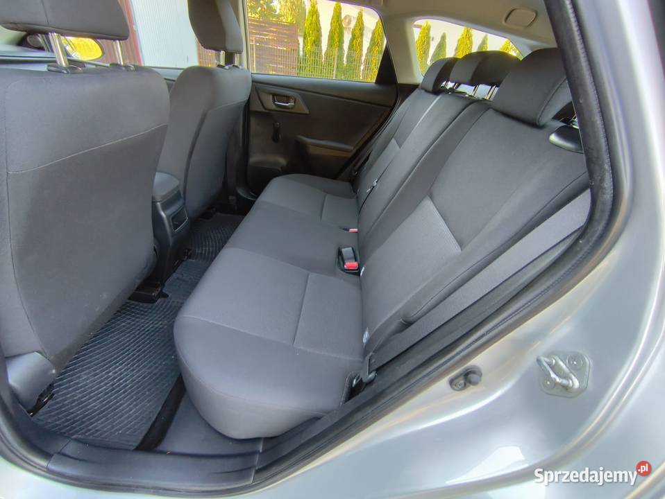 Toyota Auris 2015r 14 diesel super stan 1400cm3 Chełm