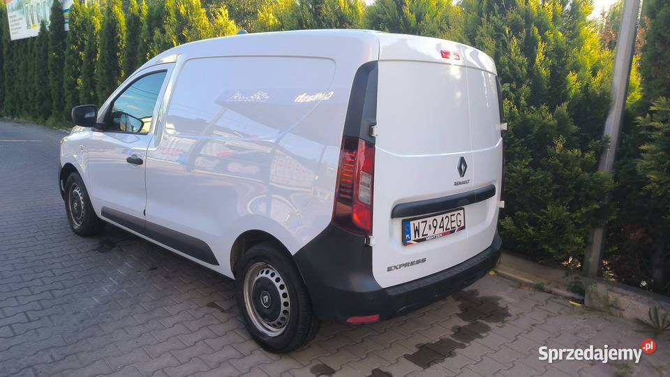 Renault Express 13 TCe 102 2021 17 000 51 000 Garwolin