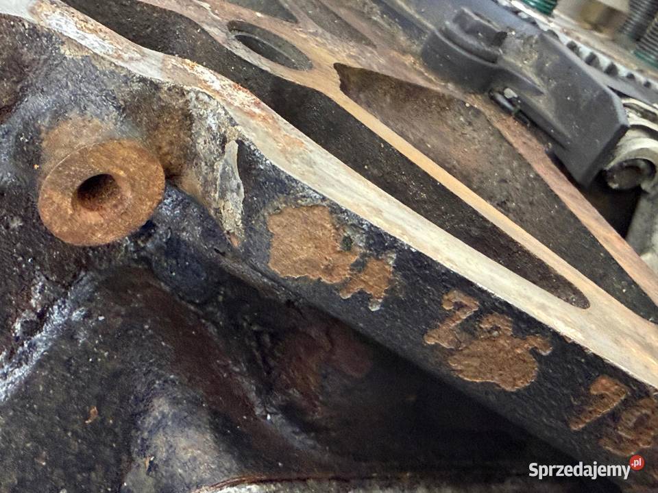 SILNIK VW Golf VI Eos Passat B6 CC Tiguan Audi