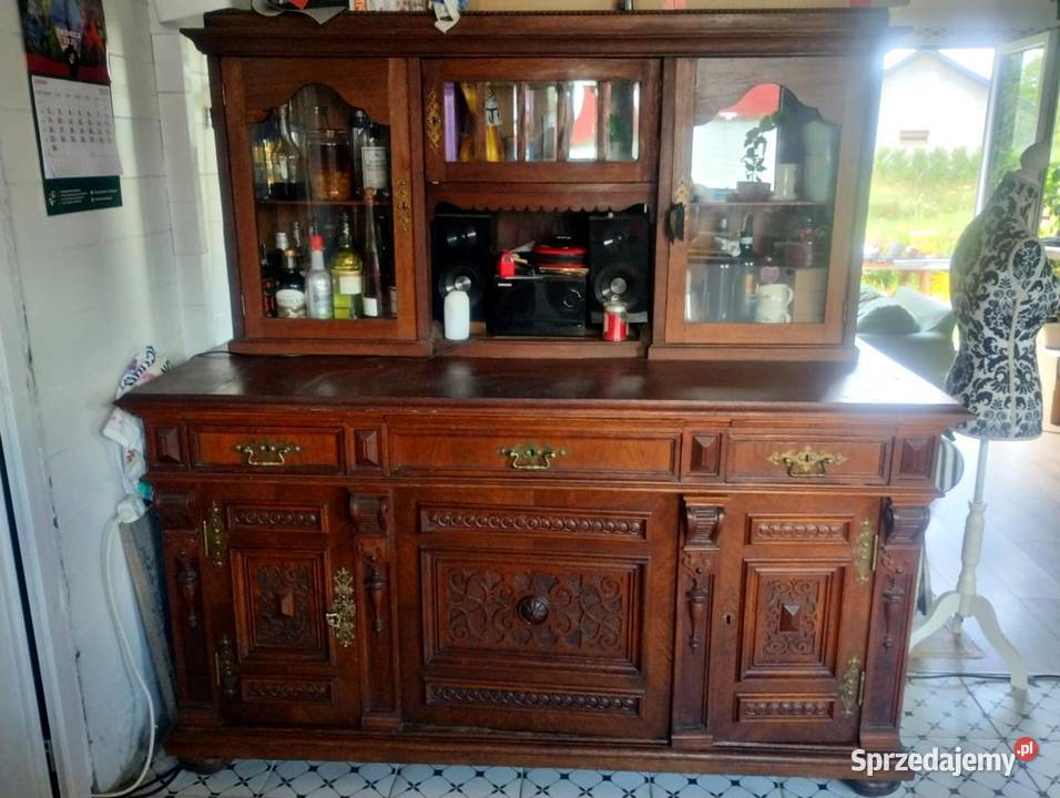 Stary przedwojenny kredens Świdnica