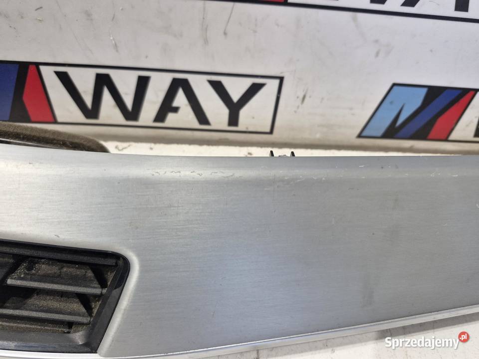 9347741 BMW X1 F48 LISTWA DEKOR DESKI KONSOLI osobowe