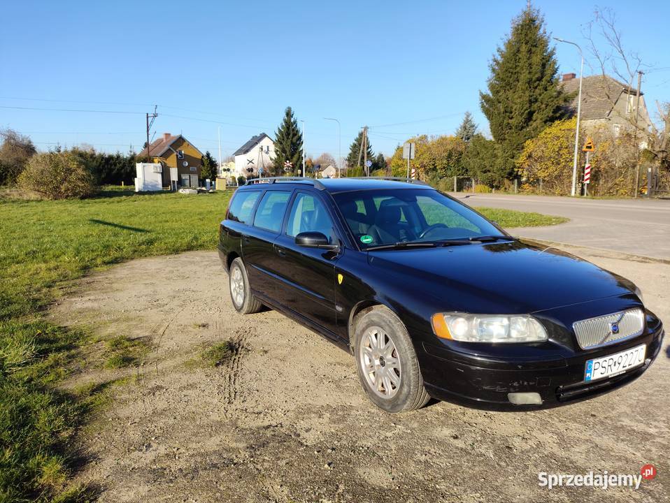 Volvo V70 24 benzyna Momentum hak 2 kpl kół Koszalin