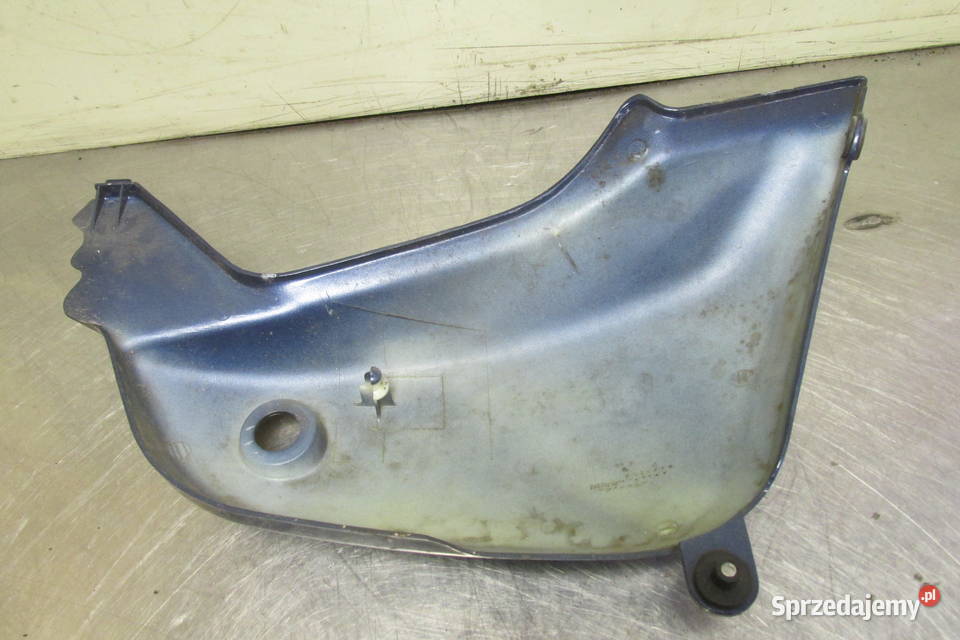 Lewy boczek pod siedzeniem Hyosung GA 125 Cruise Sandomierz