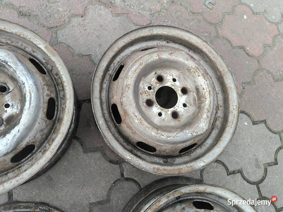 Fiat 125p felgi stalowe fasolki 45 13x4x98 Stalowa Wola