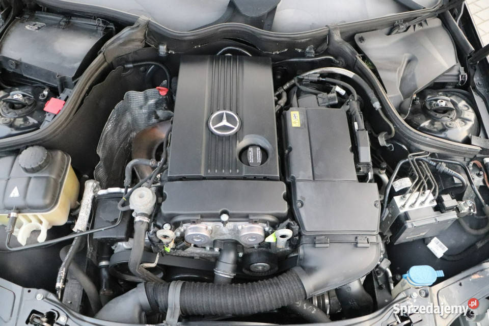 Mercedes C 180 6biegserwispodgrzewane
