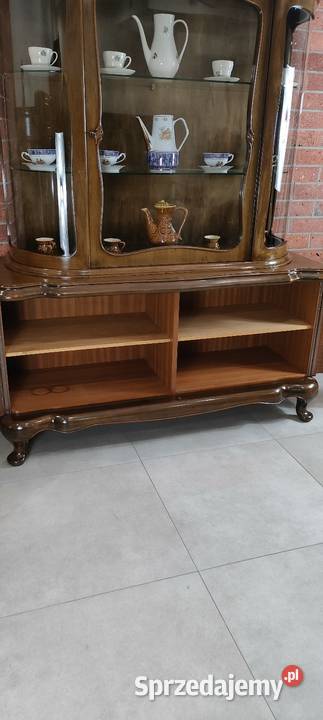 Piękna serwantka witryna klasyczna Łagów