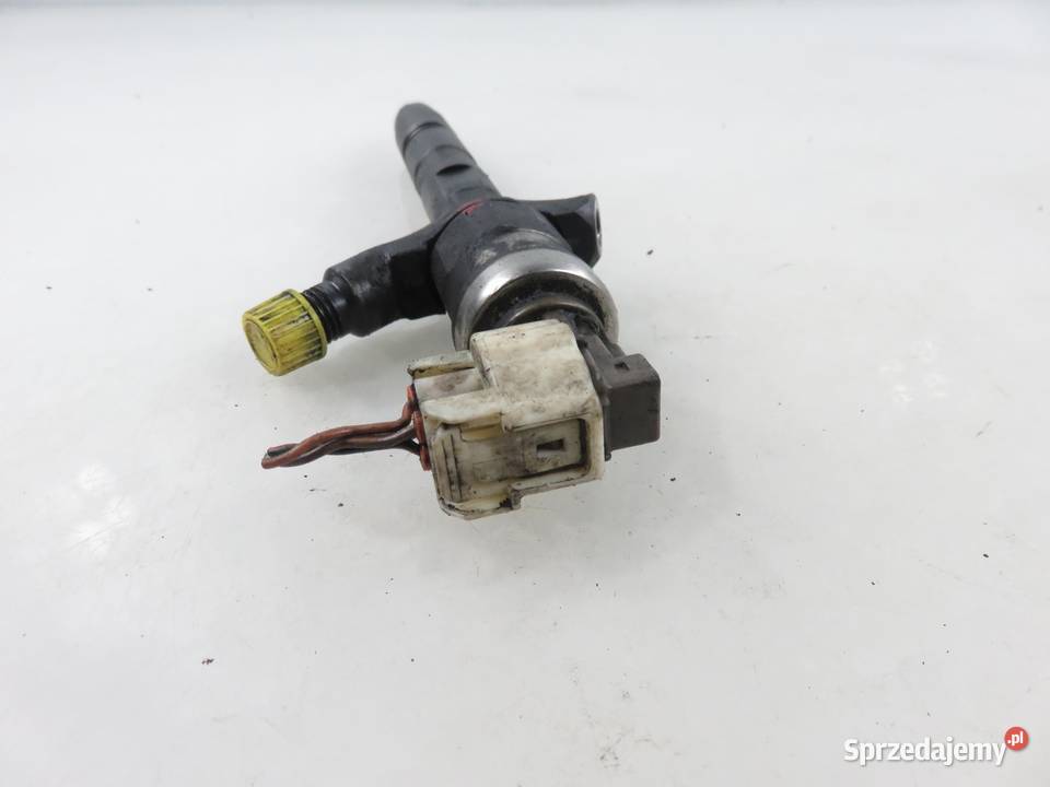 WTRYSKIWACZ TOYOTA AVENSIS VERSO 20 D 2367027030 sprzedam