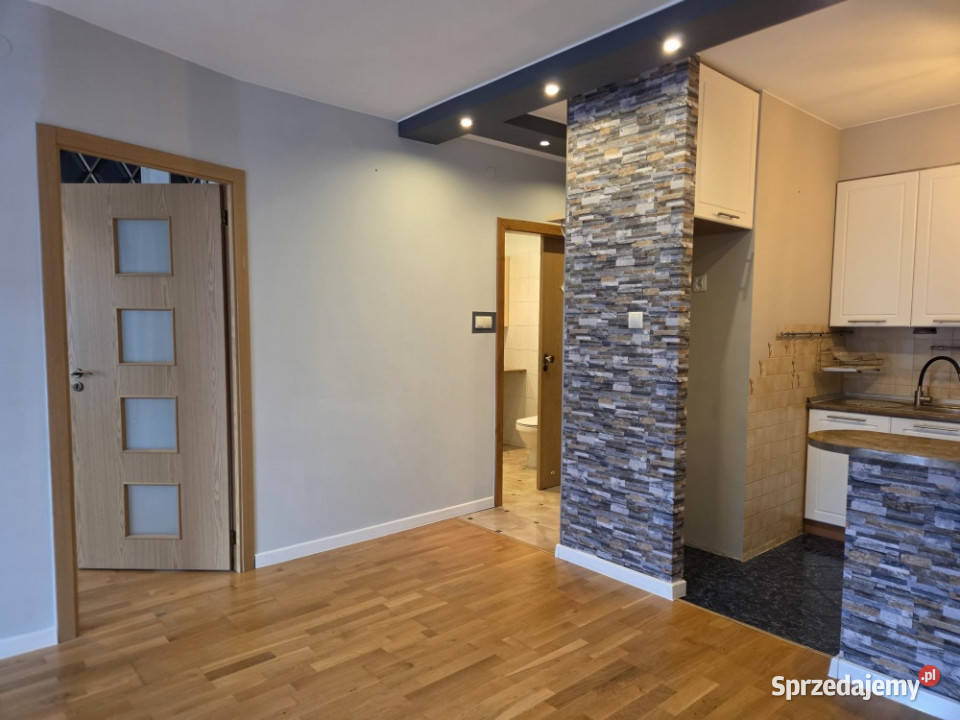 Mieszkanie 2pokojowe 4020 m2 Marki Gotowe do balkon sprzedam