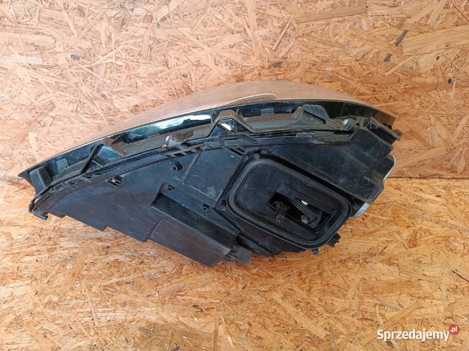 LAMPA LEWY PRZÓD REFLEKTOR EU MERCEDES W176 A wielkopolskie Nowy Tomyśl