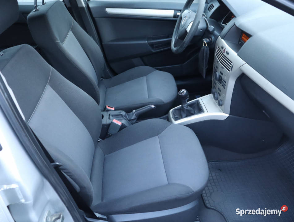 Opel Astra 16 16V 1598cm3 Lublin