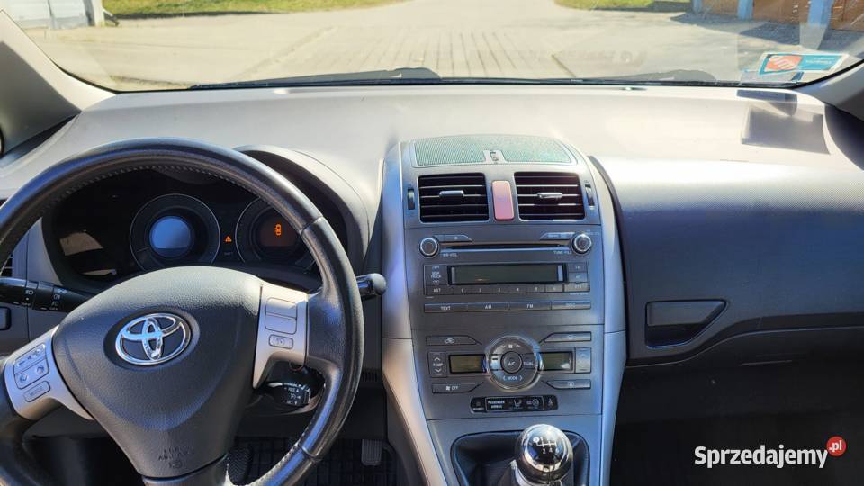 Toyota Auris 20 D4D klima hak czujniki wielkopolskie Poznań