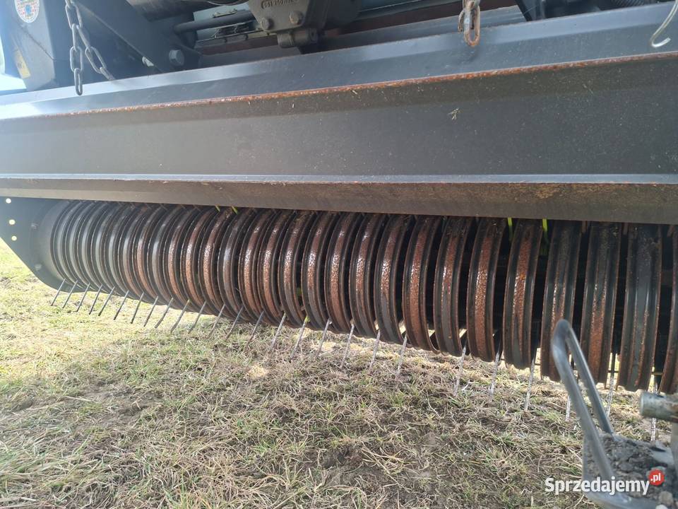 Prasa rolująca Claas Variant 380RC KroneLely