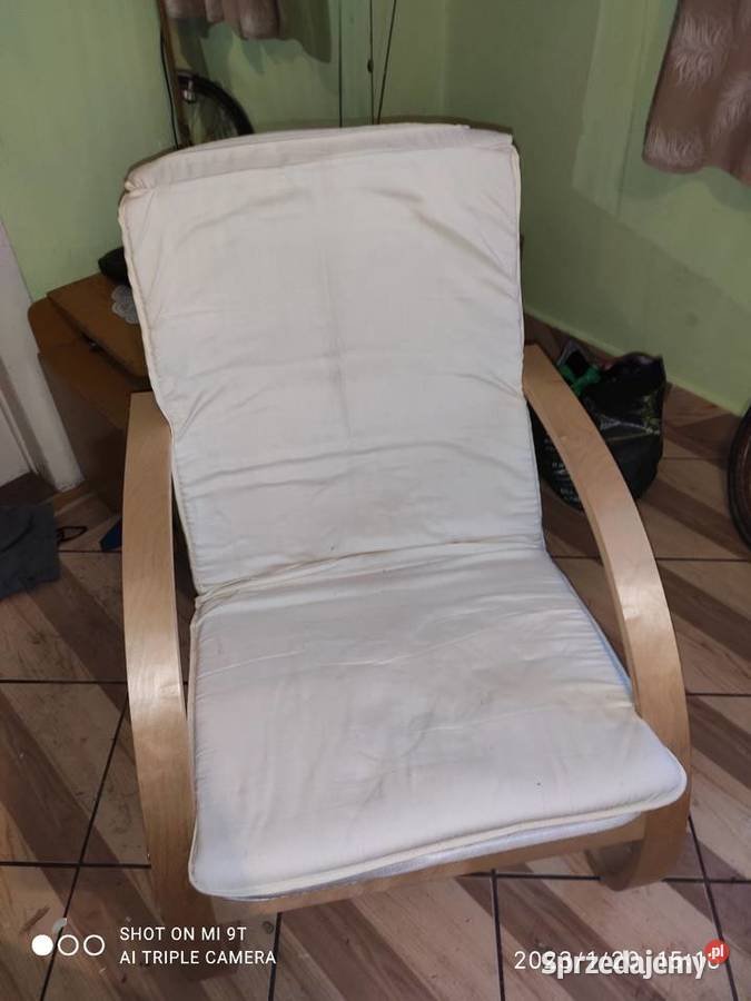 Fotel biały lekko bujany