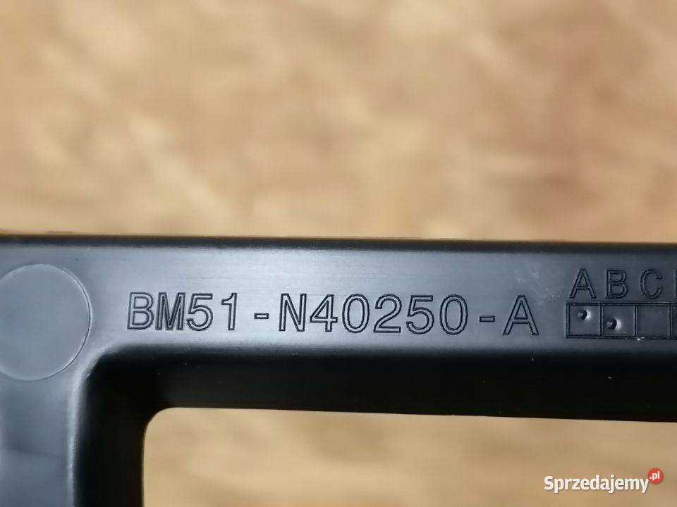FORD FOCUS MK3 ŚLIZG BLENDY KLAPY PRAWY osobowe Pleszew