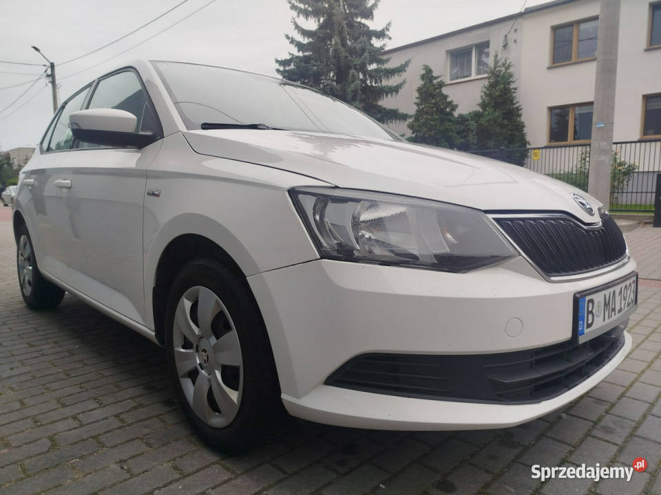 koda Fabia BENZYNA KLIMA 2015R w wszystkie opaty Toruń