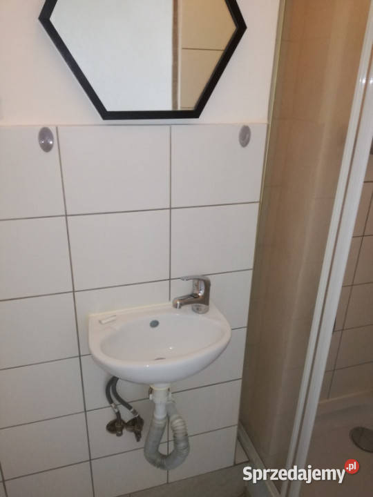 Kawalerka 18 m Bałuty CO z sieci miejskiej Łódź sprzedam