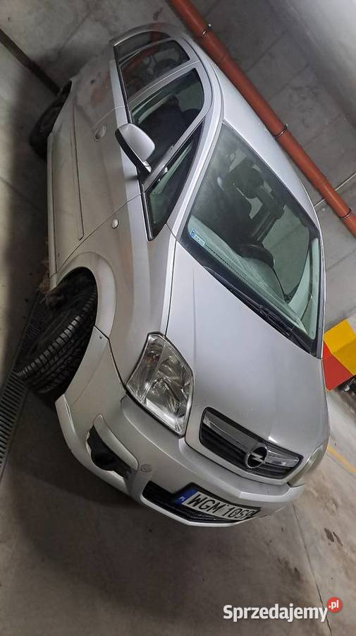 Opel Meriva 14 benzyna srebrny sprzedam