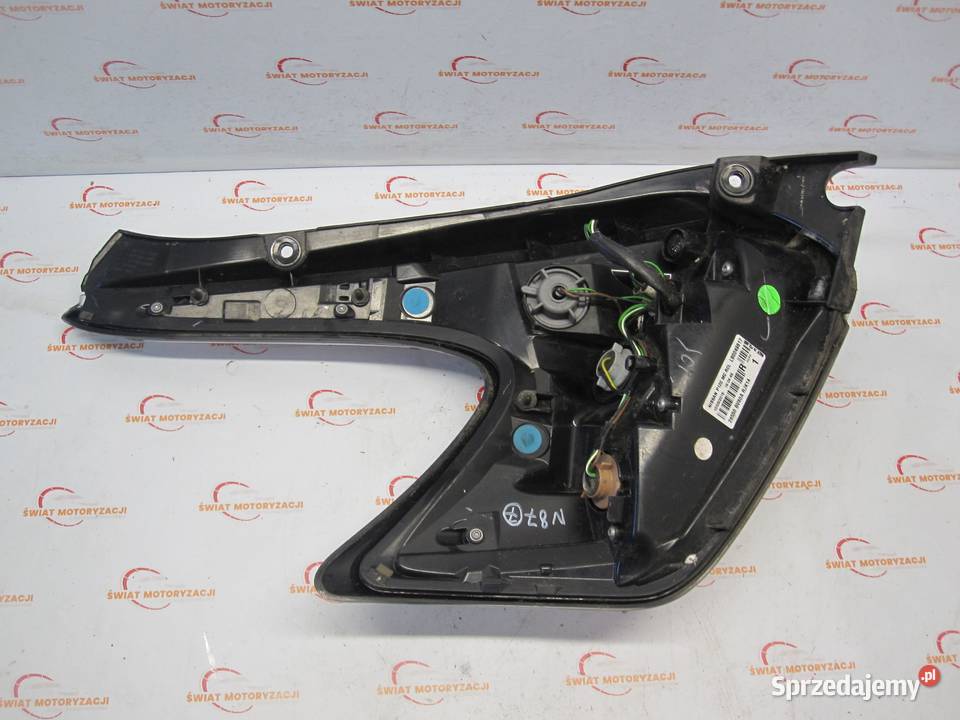 NISSAN JUKE 15r lampa prawa tył 26550BV80A świętokrzyskie Kielce