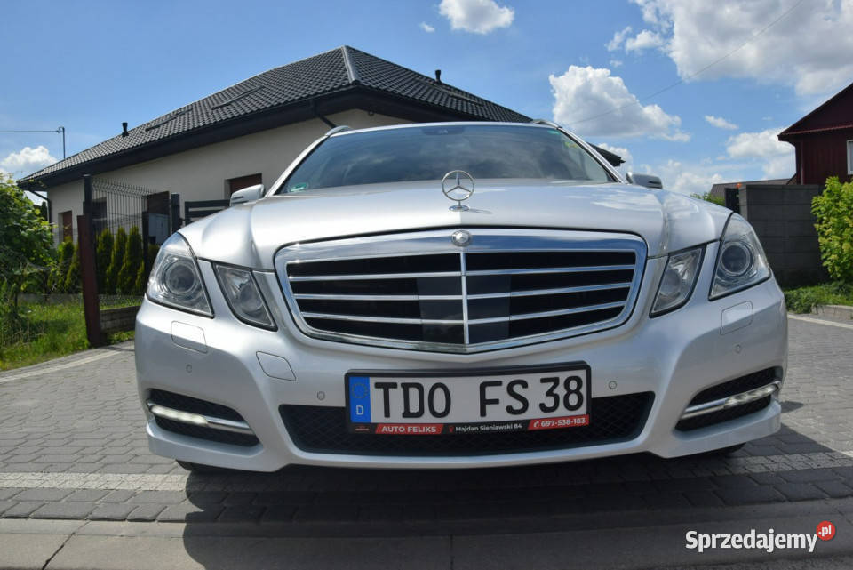 Mercedes E 350 30 V6D 265 Navi Kamera Serwis 2 nieuszkodzony podkarpackie
