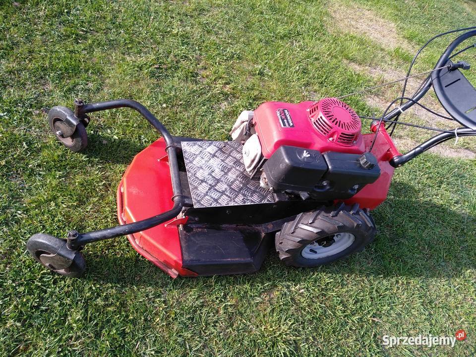 Kosiarka karczownica honda Starcza