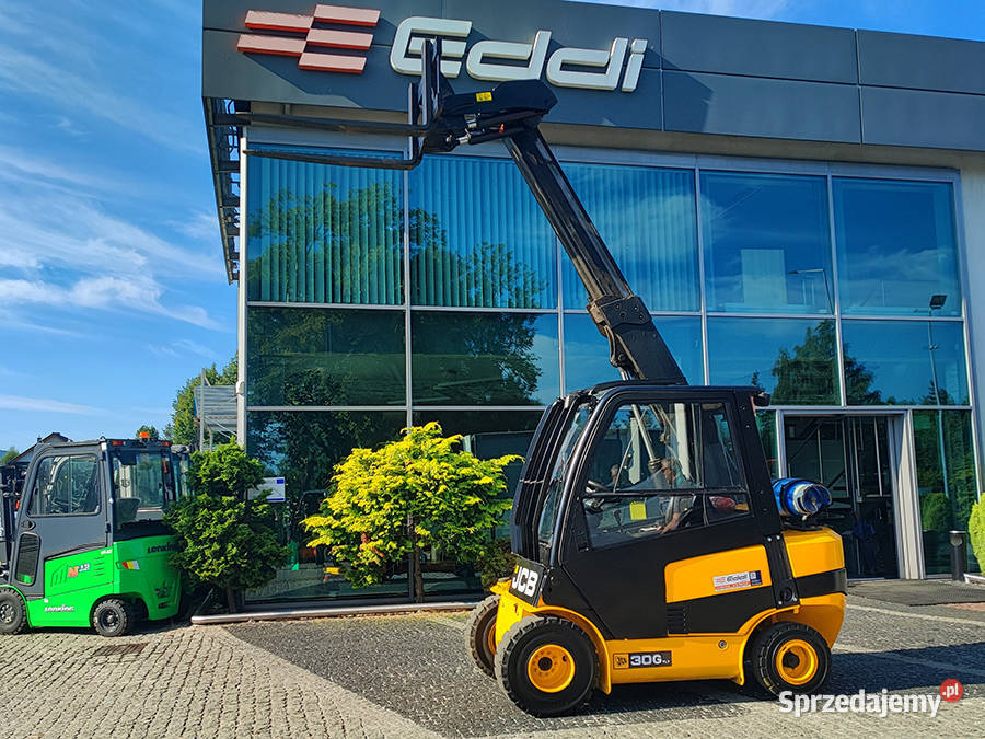 Wózek widłowy teleskopowy JCB TLT30G TELETRUK 3 sprzedam