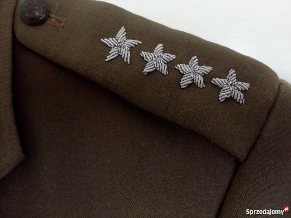 Stary oficerski mundur wojskowy