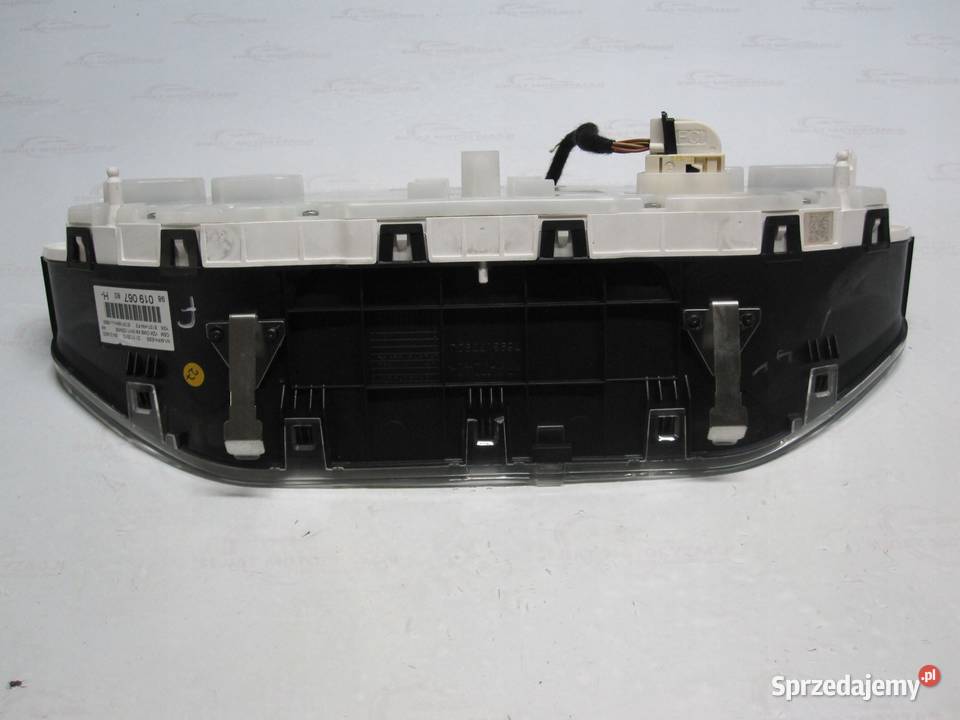 PEUGEOT 208 I 10 VTI 13r licznik zegary Liczniki i zegary świętokrzyskie