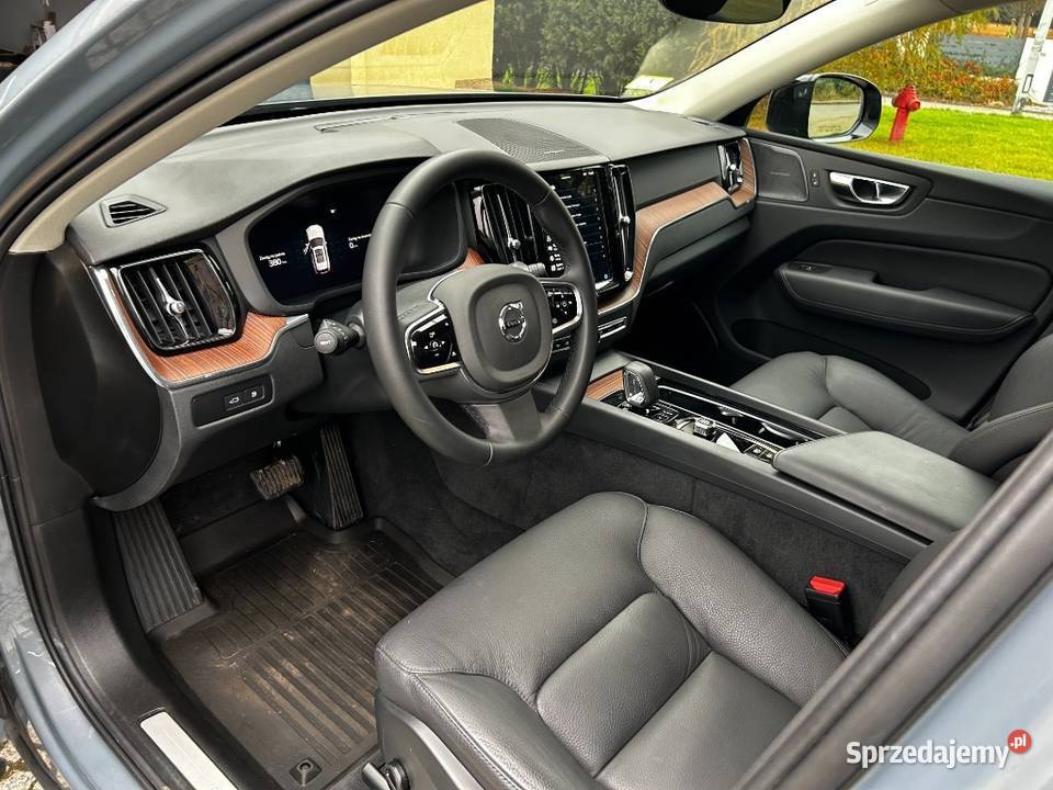 Volvo XC 60 T8 AWD Recharge Geatronic RDesign Wrocław