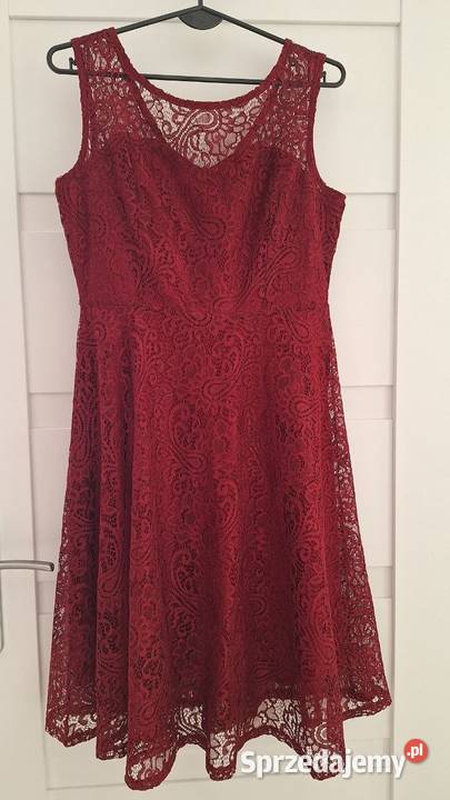 Bordowa sukienka koronkowa rozkloszowana M Rozmiar 38(M) Odzież damska Olsztyn
