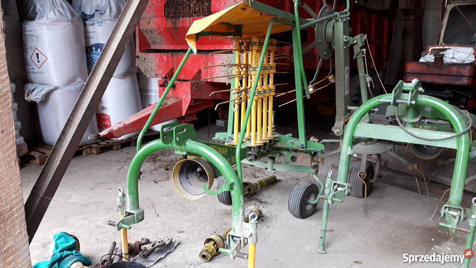 Zgrabiarka Pronar ZKP 300 maszyny do zbioru roślin Maszyny rolnicze Krynki-Sobole