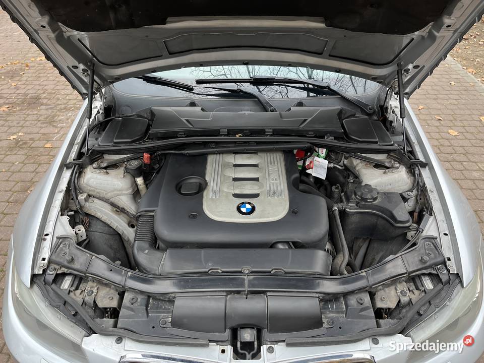 BMW E91 325d 2009 mazowieckie Józefów