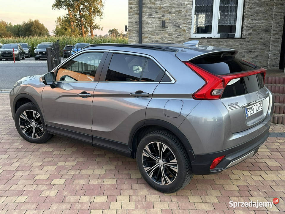 Mitsubishi Eclipse Cross Sadlno