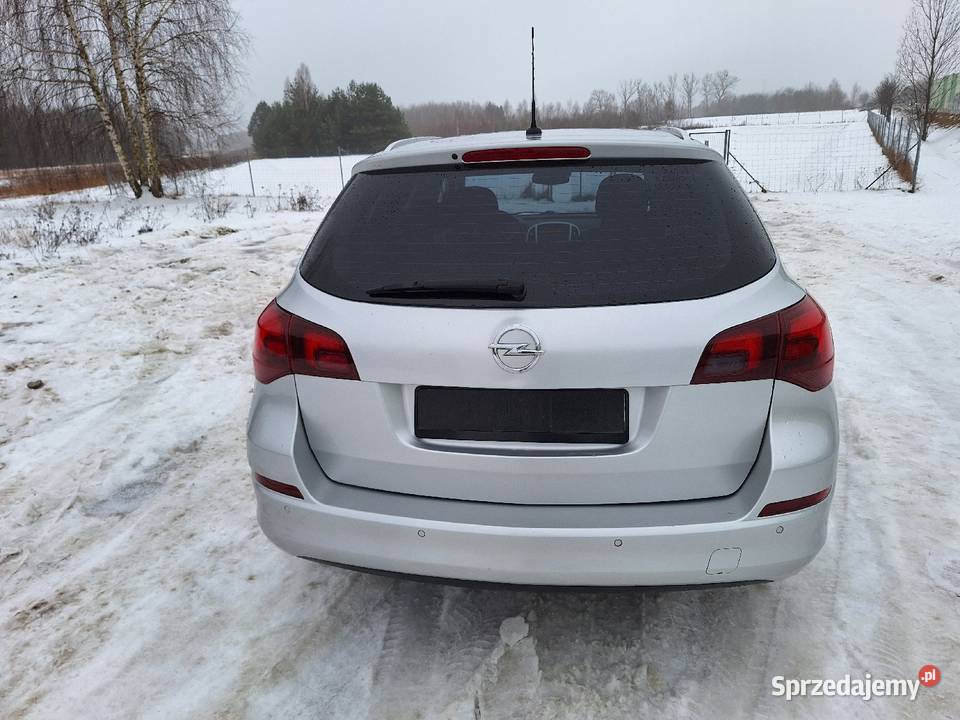 OPEL ASTRA J SPORTS TOURER 17 CDTI 2011 R Astra sprzedam