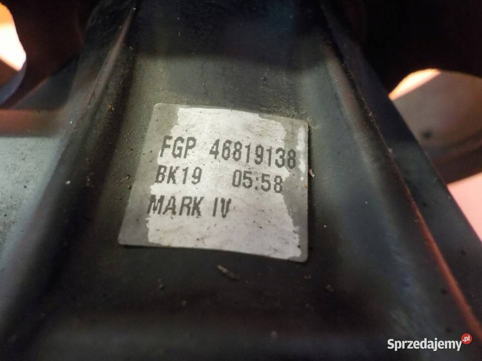 CORSA D MERIVA 13 CDTI 13r pompa wody 46819138 Pompy wody Suków