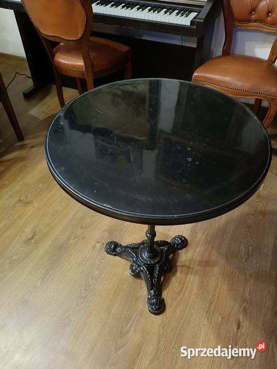 Stolik żeliwny z nowym blatem Lipno