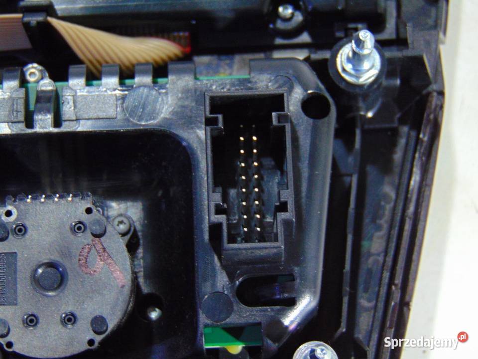 PANEL STEROWANIA KLIMATYZACJĄ RADIEM F10 9236483 sprzedam