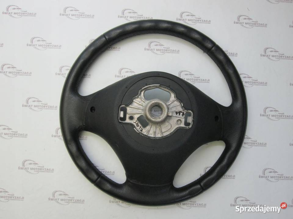 BMW F20 17r kierownica skórzana 62558150E