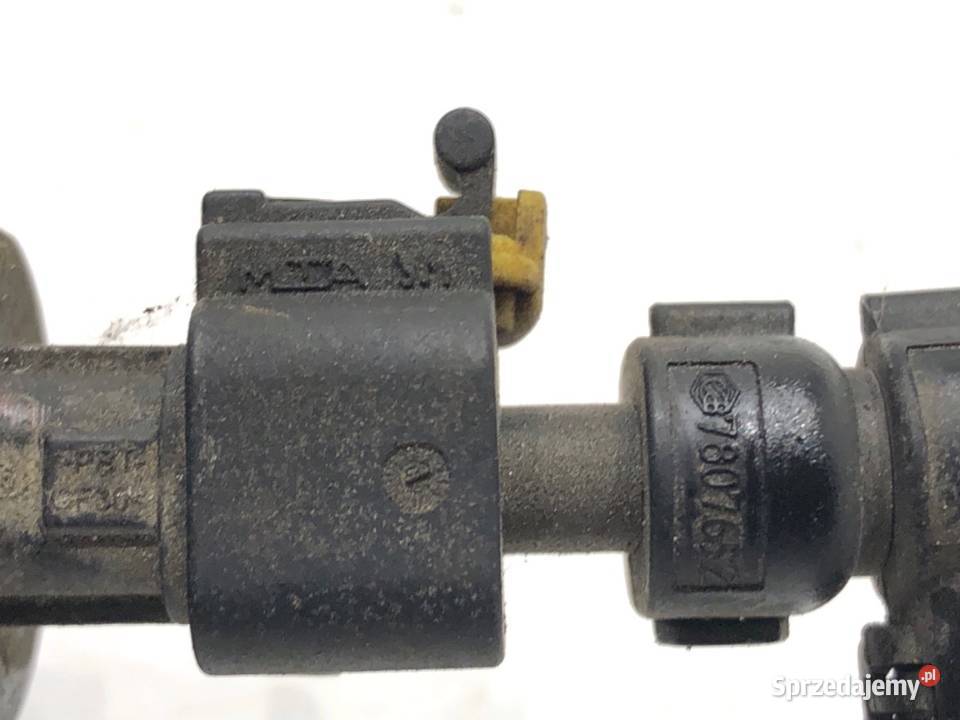 CZUJNIK CIŚNIENIA PALIWA OPEL ZAFIRA B 19 100 sprzedam