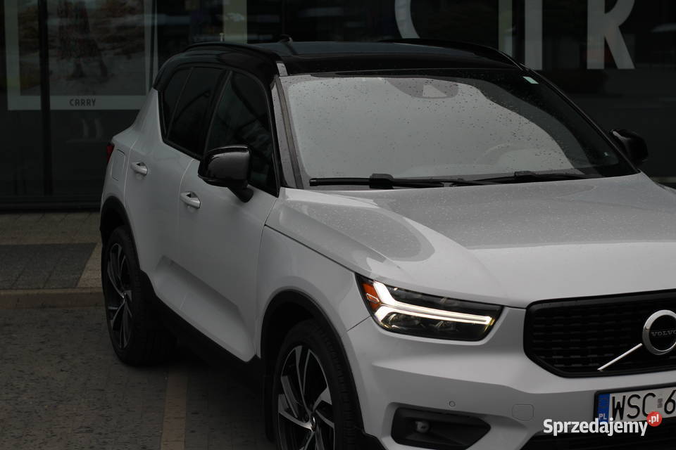 Volvo XC 40 T5 AWD RDesign bogate wyposażenie Sochaczew