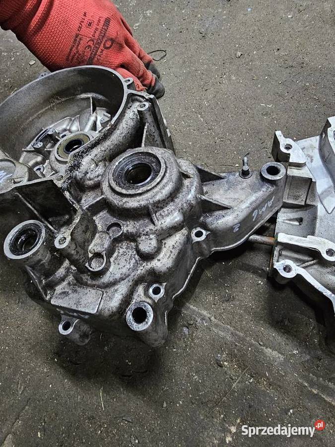 Am6 kartery blok silnika połówki karter lewy Jelenia Góra