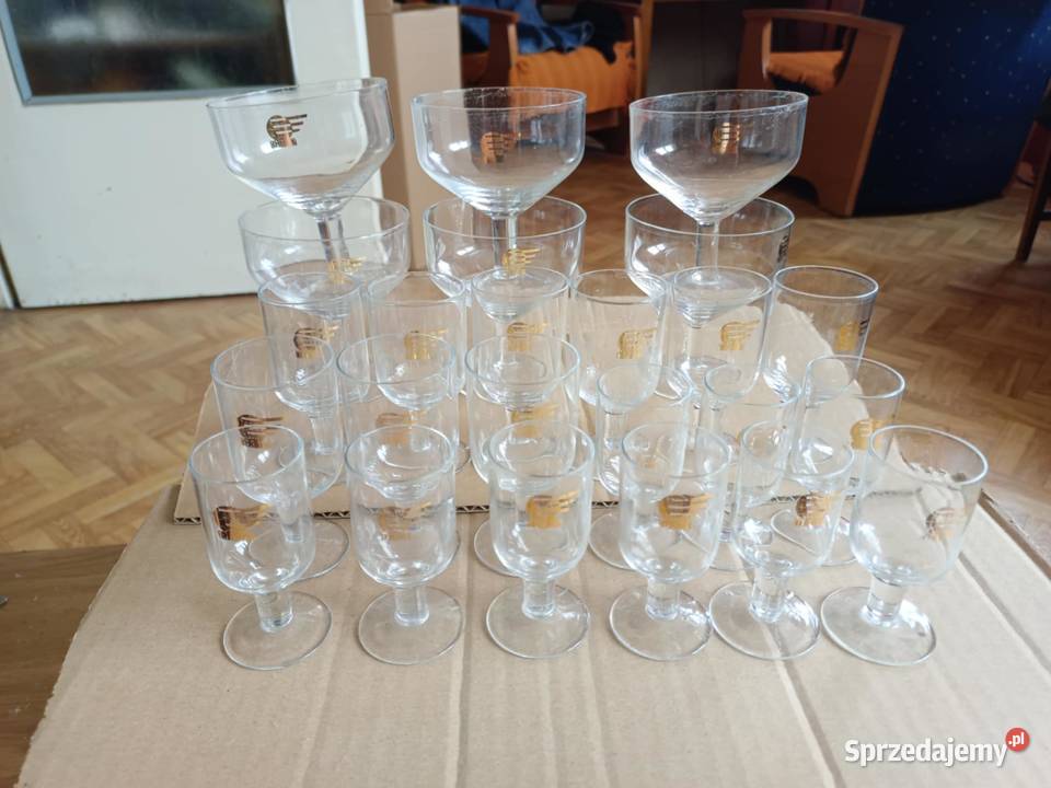 Kieliszki i pucharki z logo ORBIS z PRL śląskie Będzin