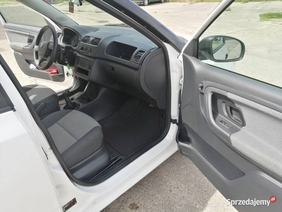 Skoda Fabia Combi 16 TDI 90 koni stan salon Poznań
