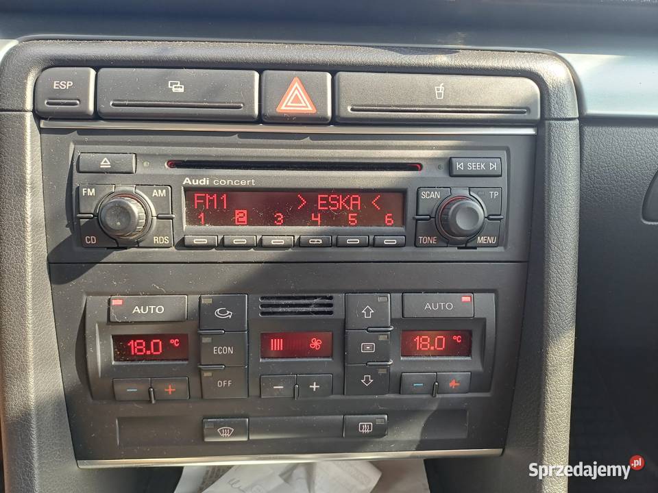 Audi A4 b7 kombi benzyna 2005r Jelenia Góra