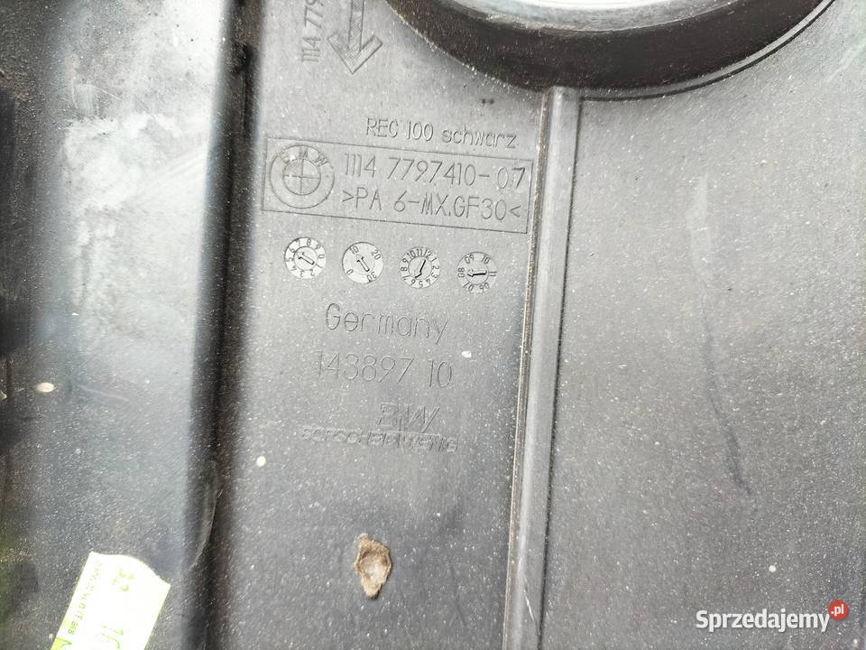 BMW 1 E87 14389710 OSŁONA POKRYWA SILNIKA GÓRNA osobowe Kamień-Kolonia