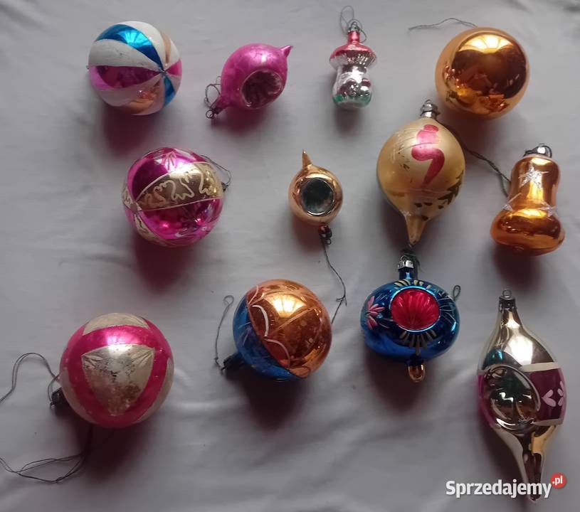 Zestaw 12 bombek z okresu PRL z lat 50ych i Koźminek