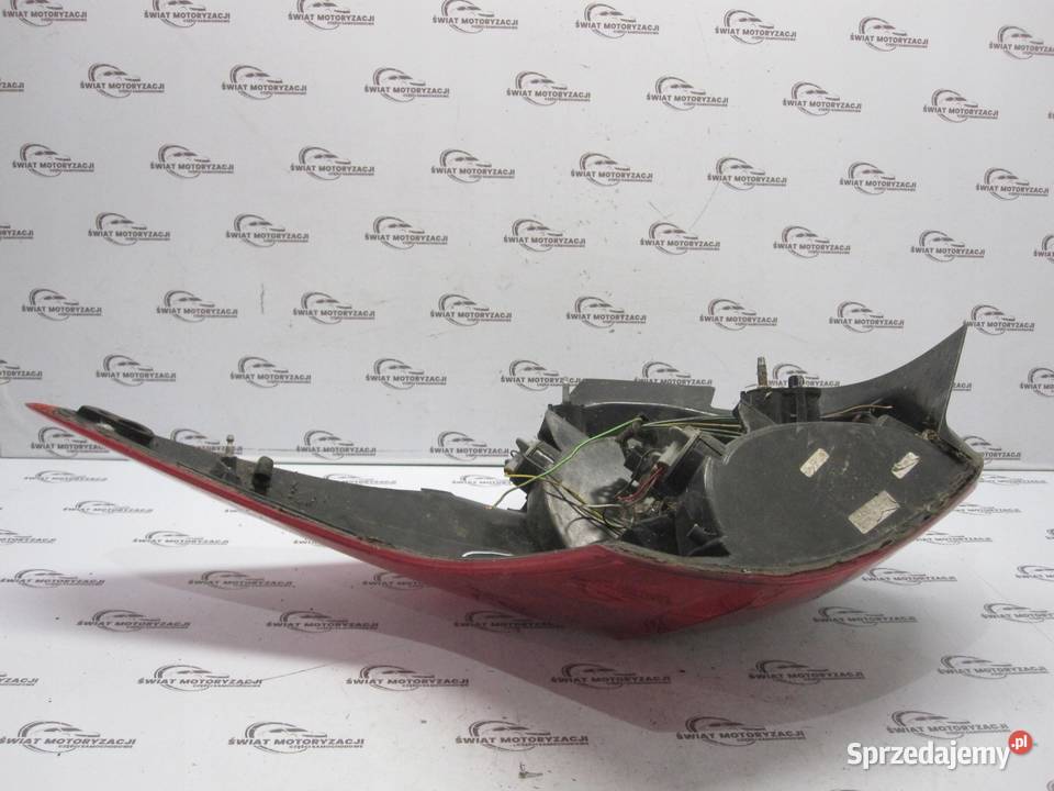 FORD FOCUS MK3 III 13r lampa prawa tył Części samochodowe świętokrzyskie