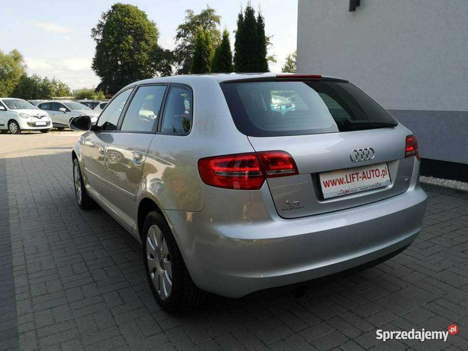 Audi A3 Sportback 16 MPI 102 SPORTBACK aluminiowe felgi Strzegom