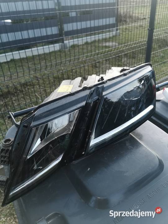Skoda octavia 3 lift lampa lewy przód Kraków
