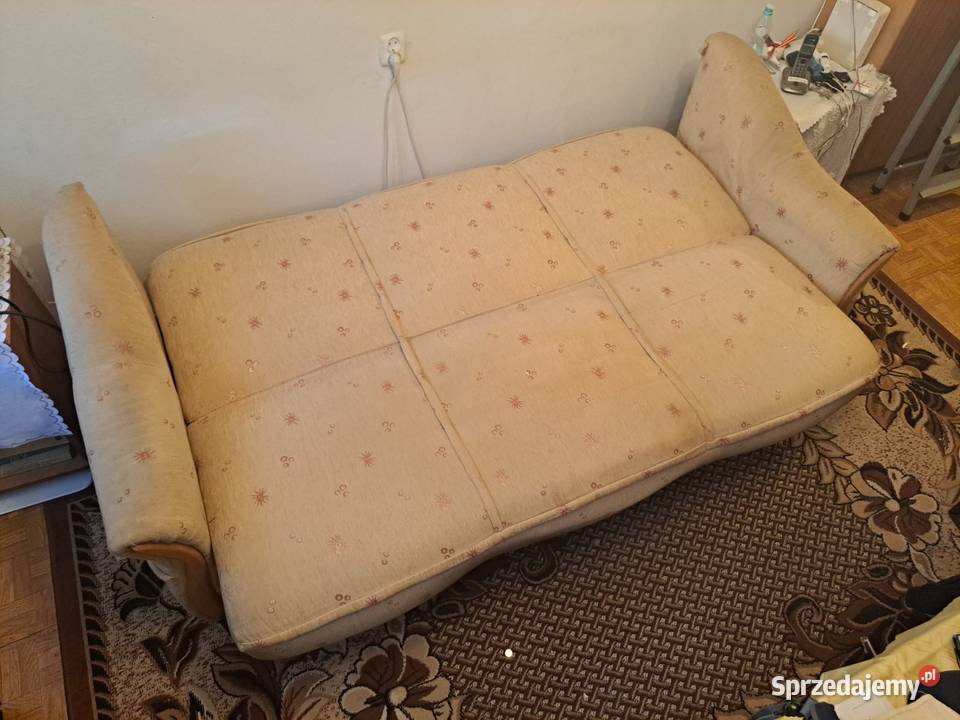 Wersalka sofa rozkładana z pojemnikiem na sprzedam