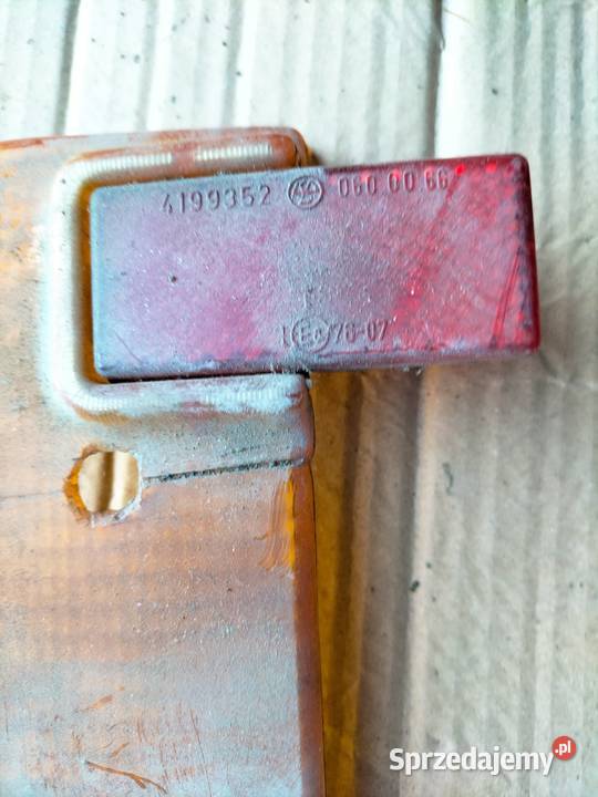 FIAT 125P KLOSZ LAMPY TYŁ TYLNEJ Lampy tylne Kamień-Kolonia